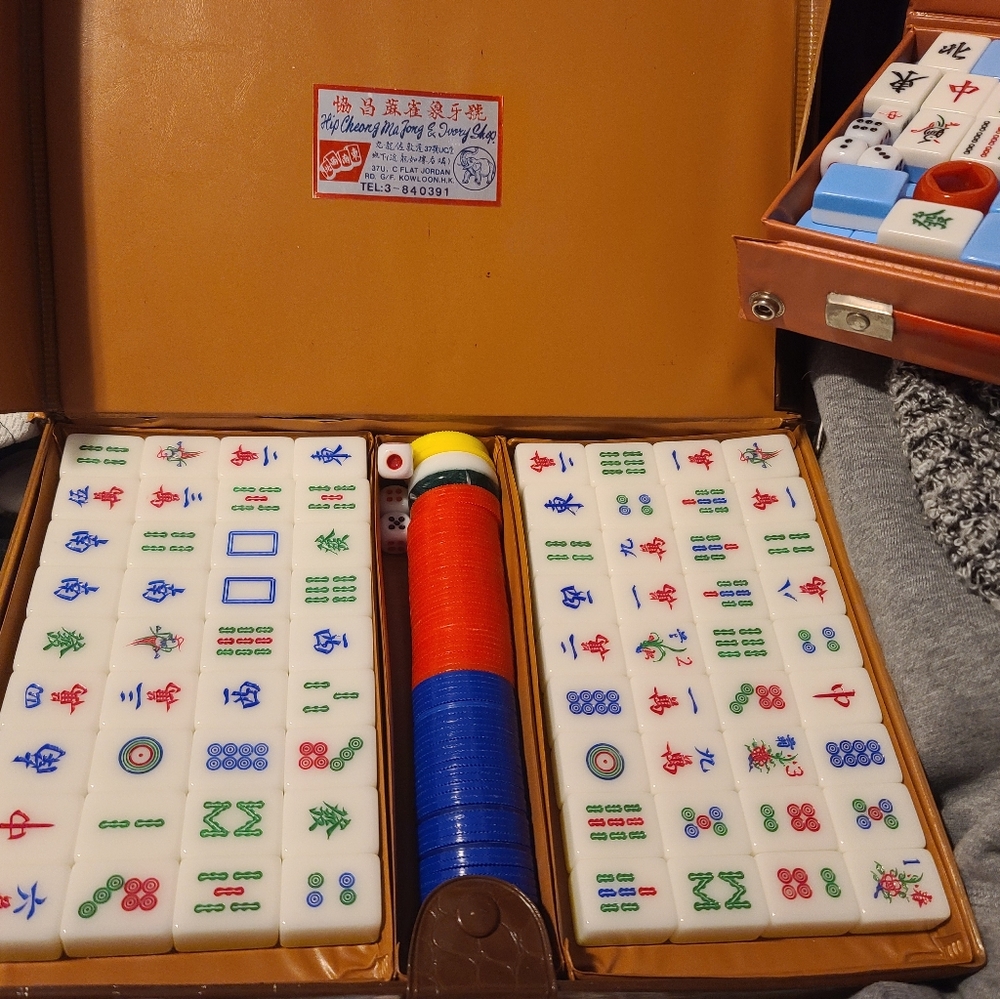 Mahjong Sets